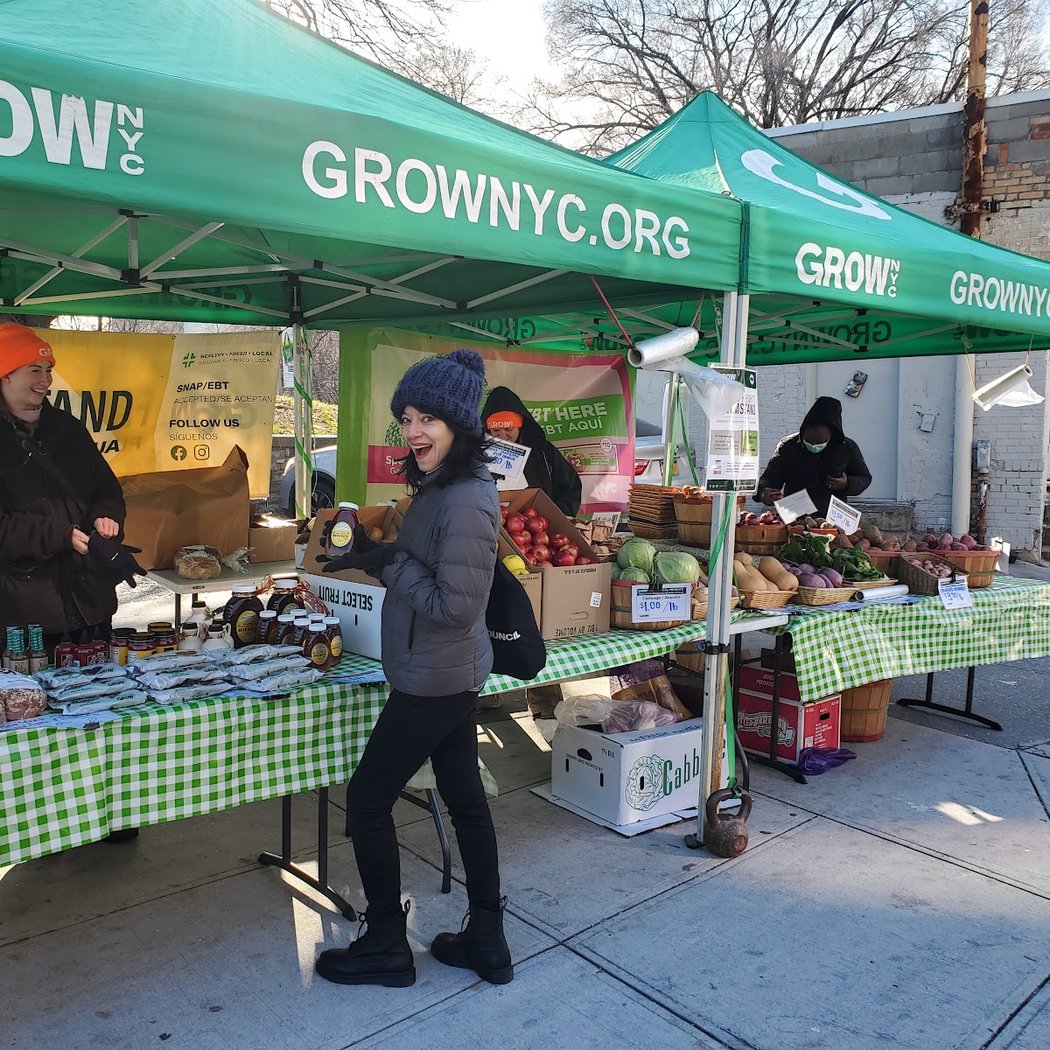 Morris Heights Farmstand 2