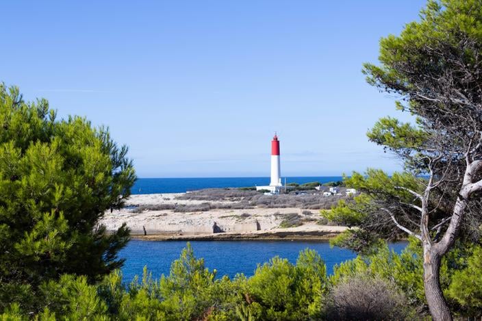Lighthouse Cap Crown 1