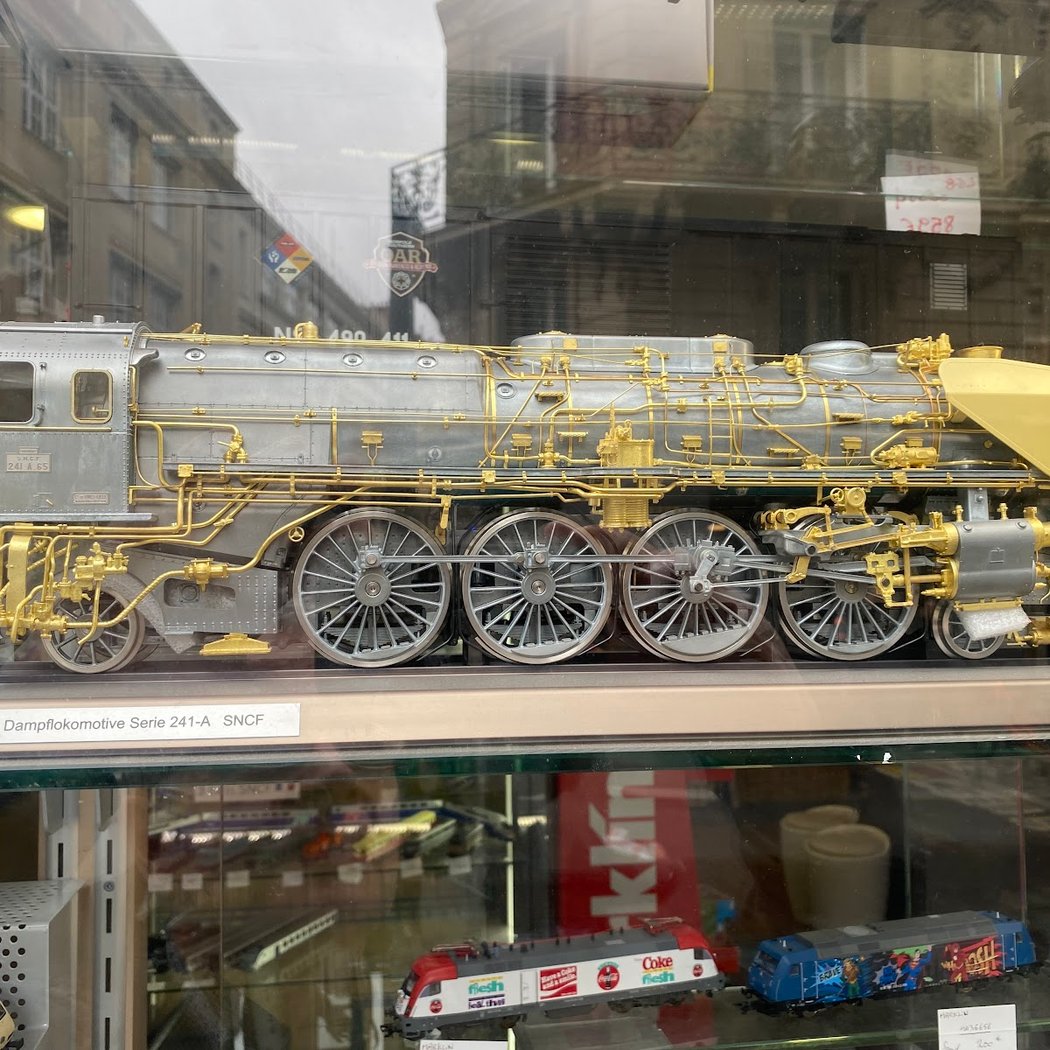 Au Pullman 1