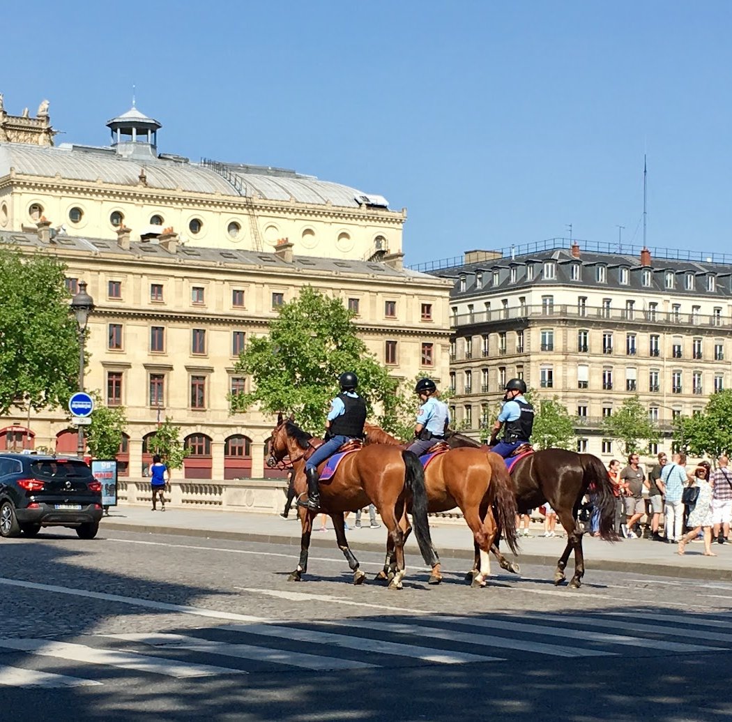 Paris 2