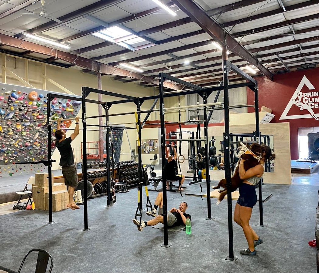 Bouldering & Community Climbing at Springs Climbing Center 3