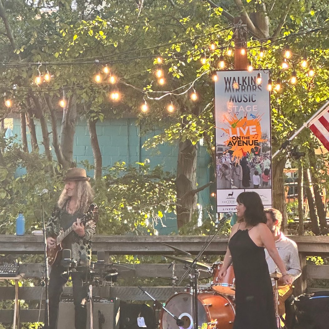 Live On The Avenue – FINAL NIGHT with “El Cajon” 2
