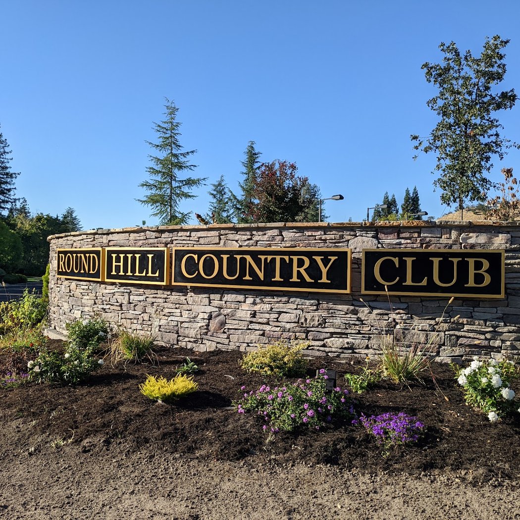 Round Hill Country Club 3
