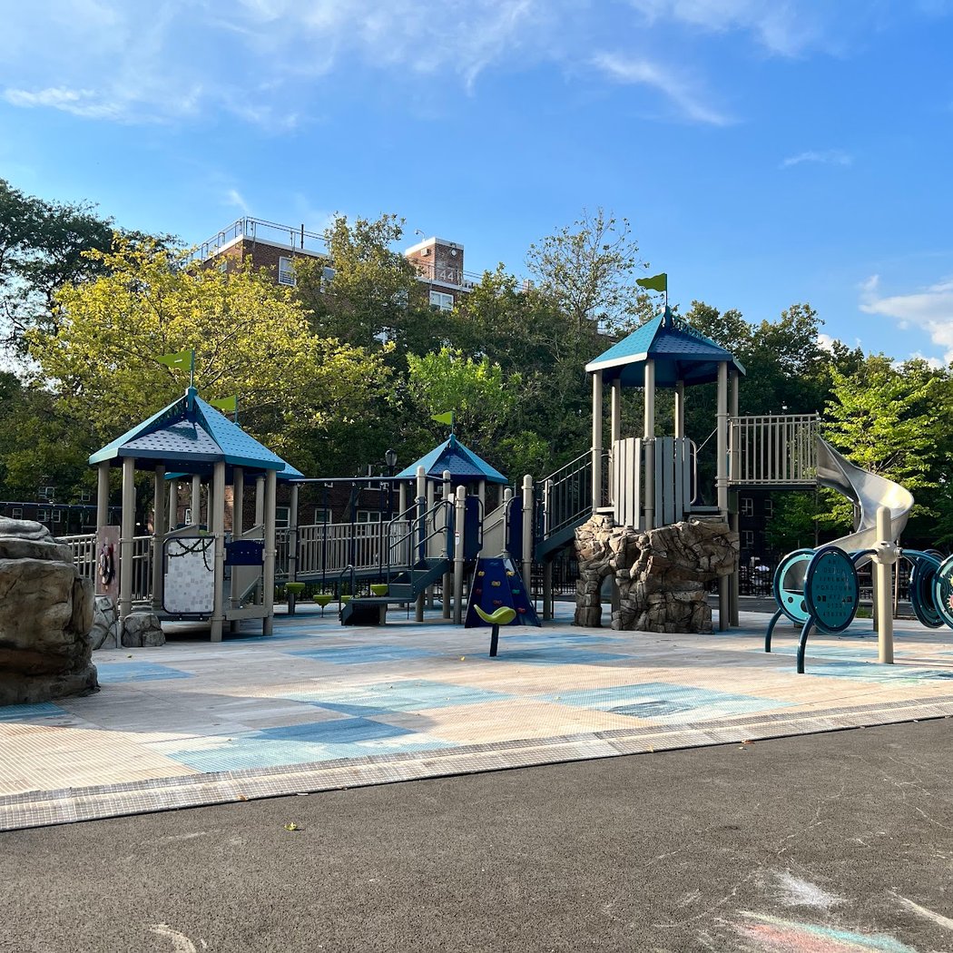Ravenswood Playground 3