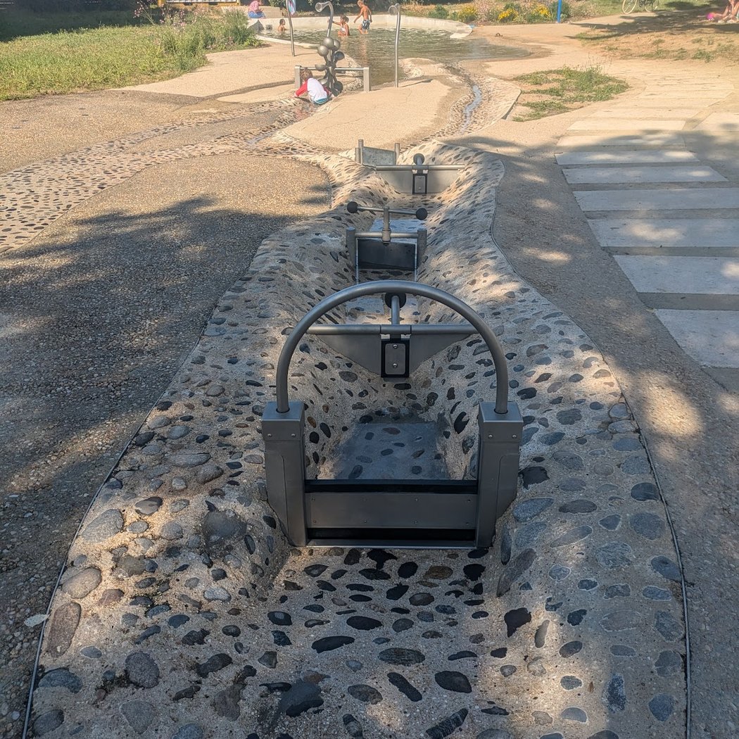 Aire de jeux d'eau 1