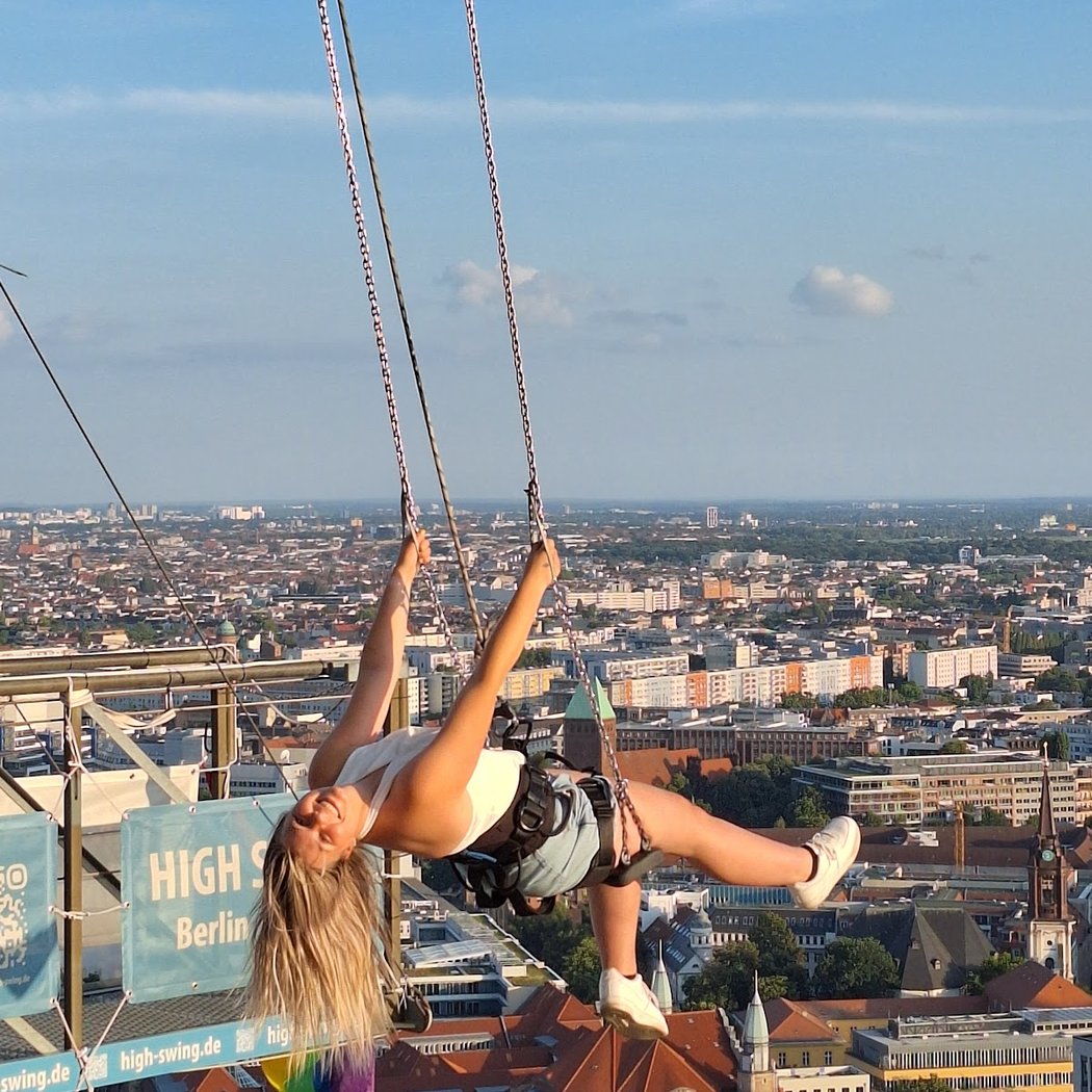 High Swing Berlin 3