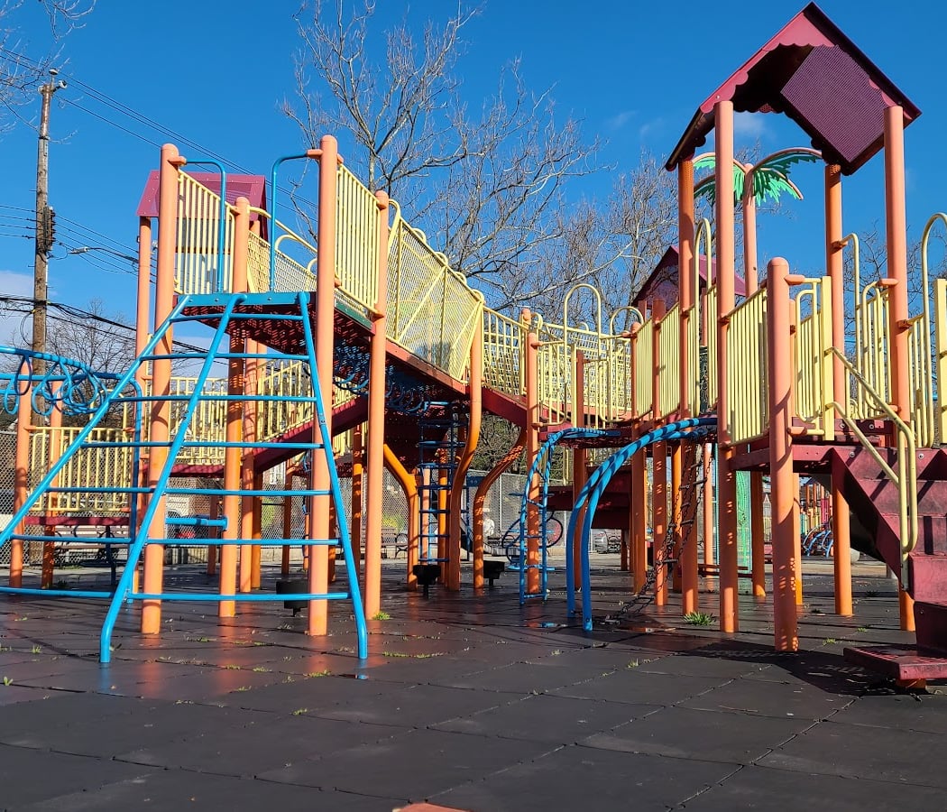 Harry Maze Playground 2