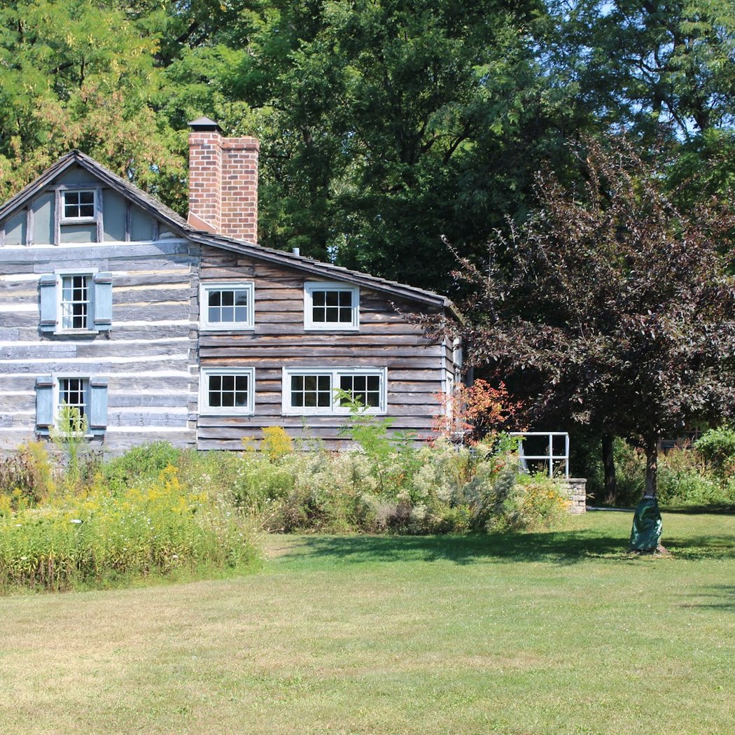 Visit Schmidt-Burnham Log House 1