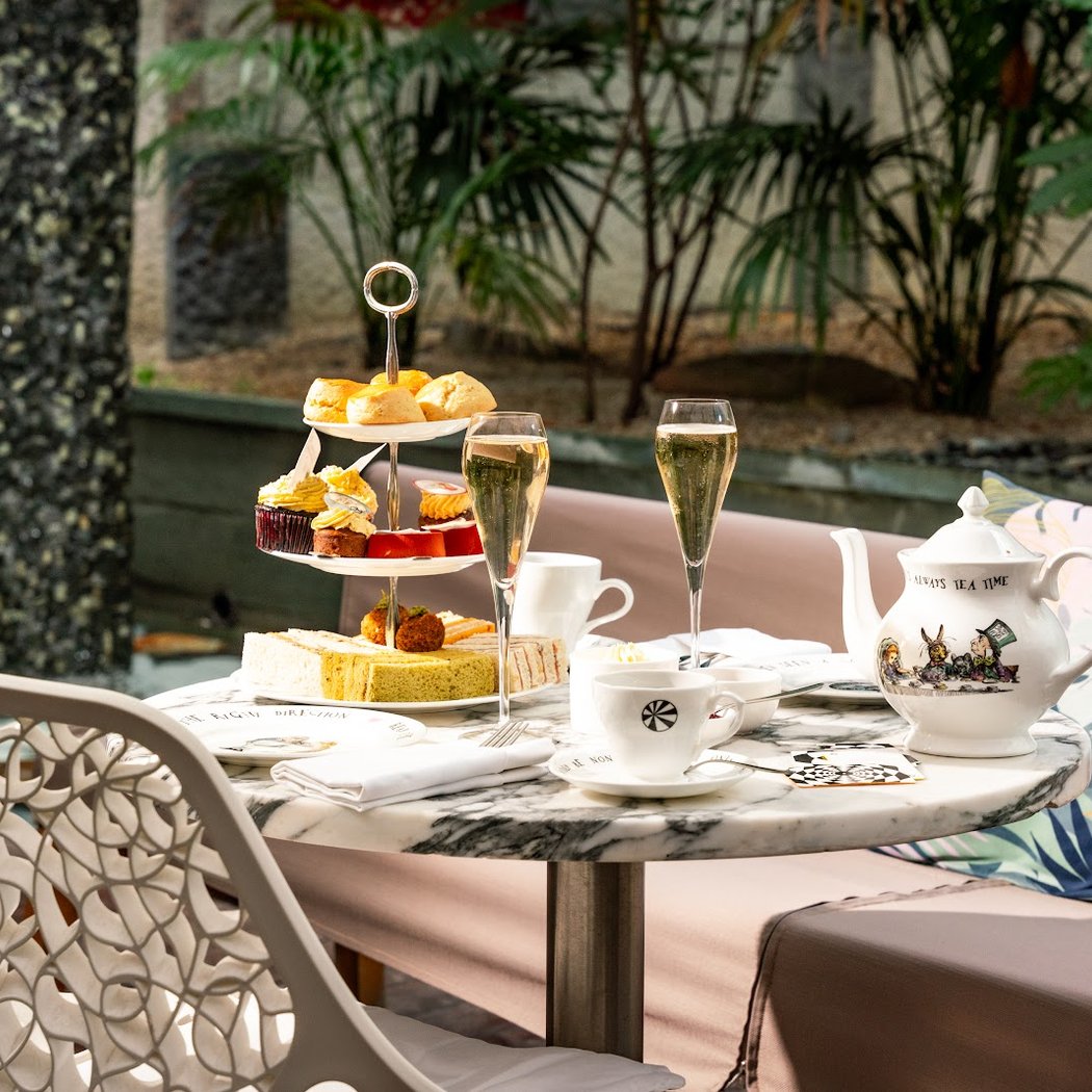 Mad Hatters Afternoon Tea @ Sanderson London 2
