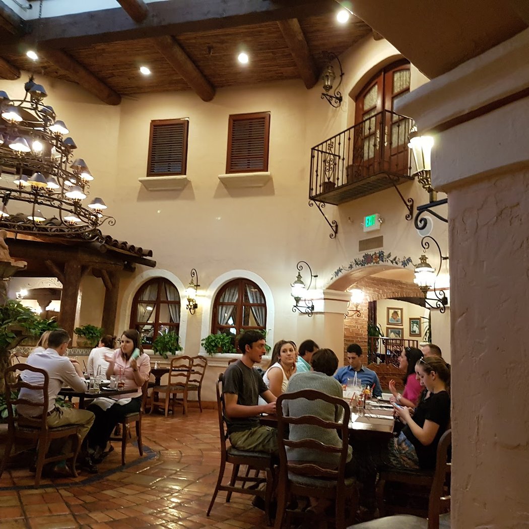 Pedro's Restaurant & Cantina 4