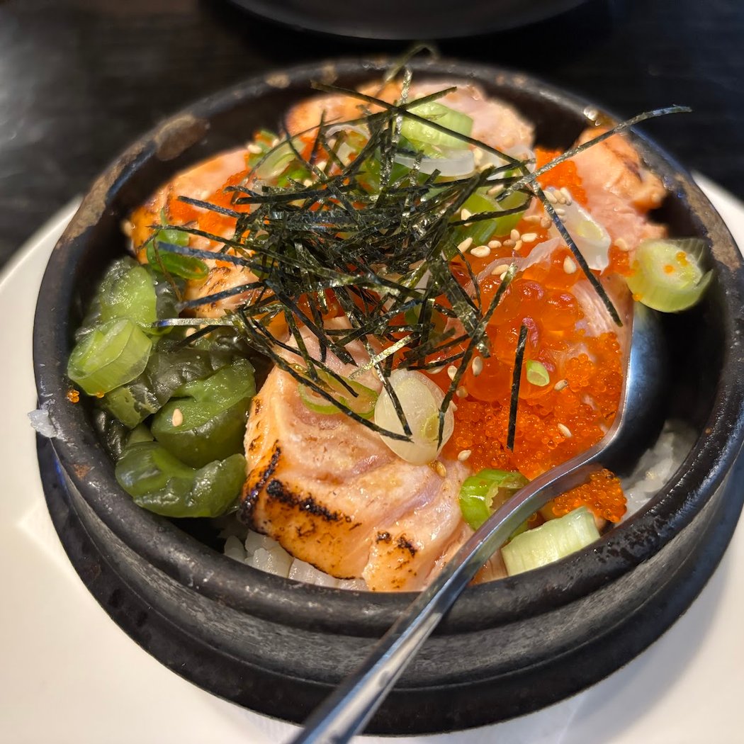 ROKKO Japanese Restaurant 3