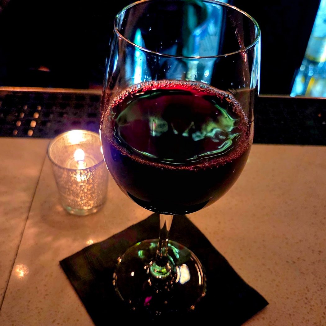 Elixir Lounge 1