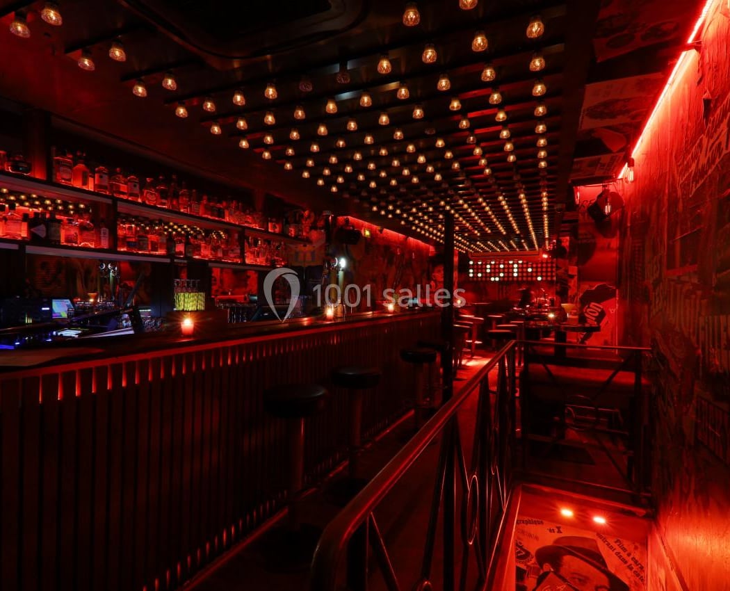 Charlotte Bar/Club Paris 3