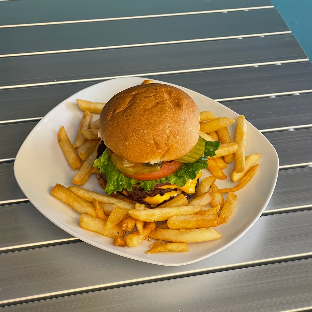 Halal Burgers & More 1