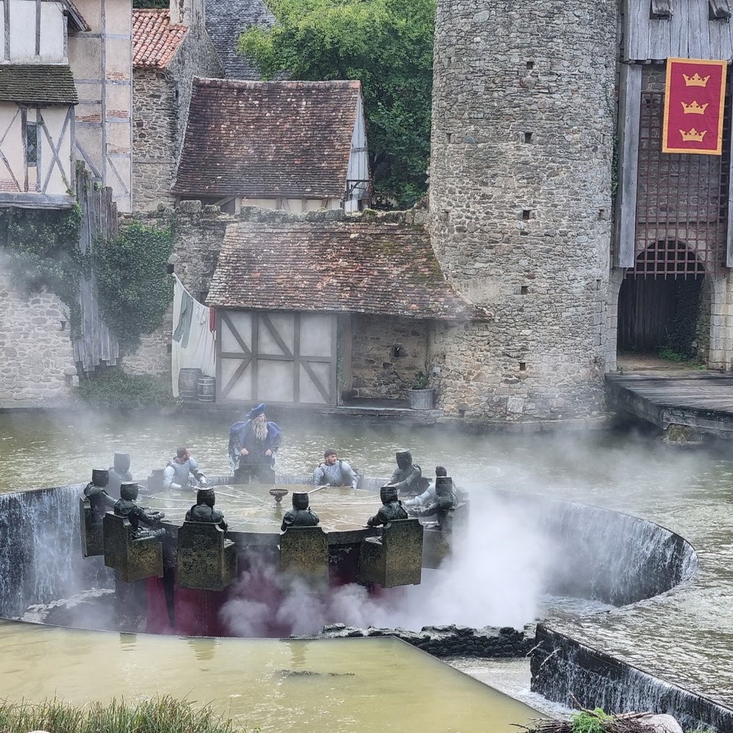 The Knights of the Round Table 3