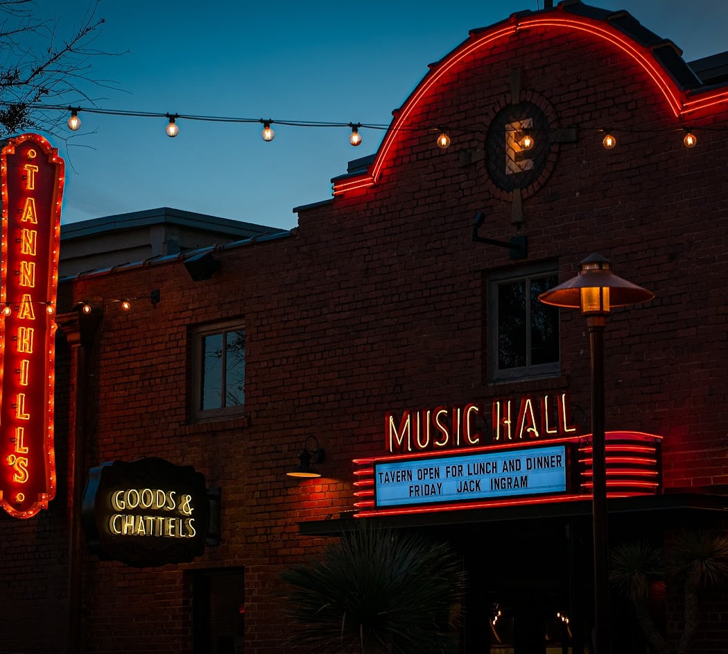 Tannahill's Music Hall & Lounge 2