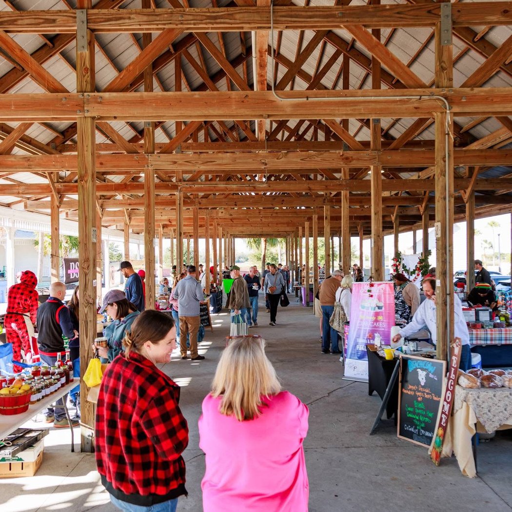 Harbor Market 1