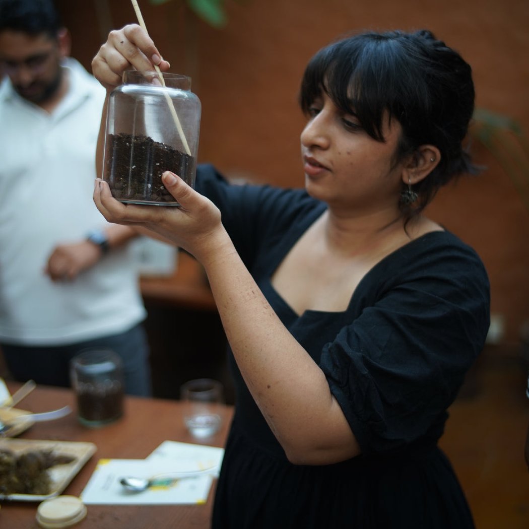 Glass Gardens - A Terrarium Making Experience 2