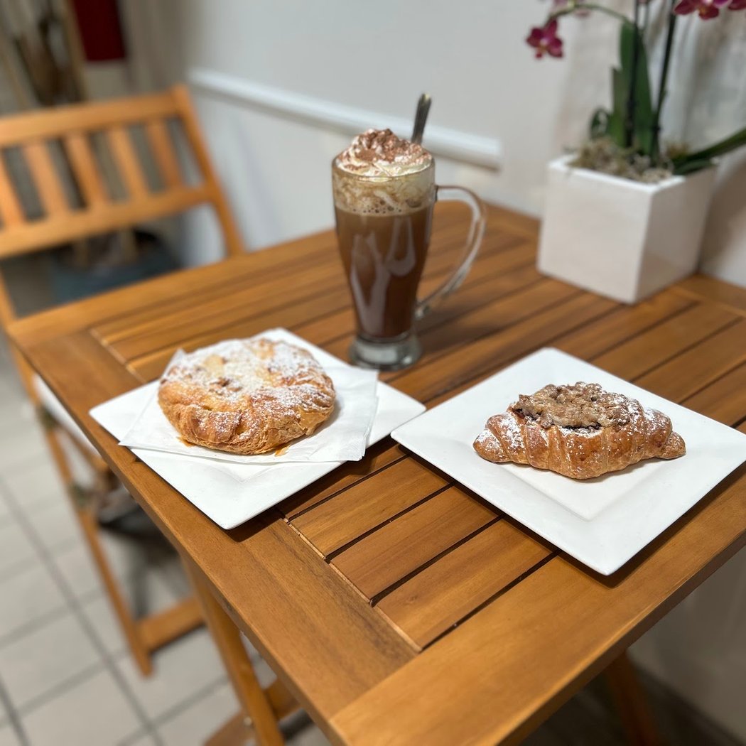 Royal Ground Coffee 1