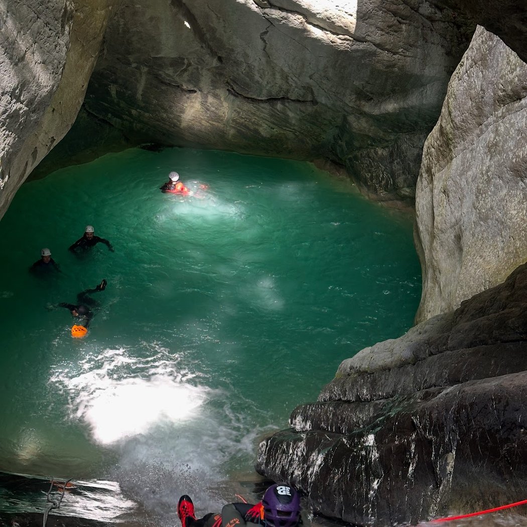 ADRENALINE 06 - Canyoning Gorges du Loup 1