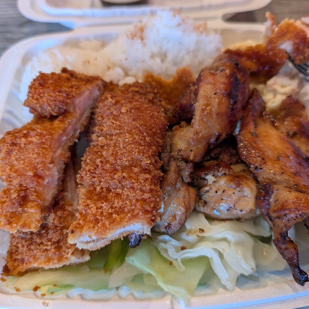 Oha Hawaiian BBQ 3