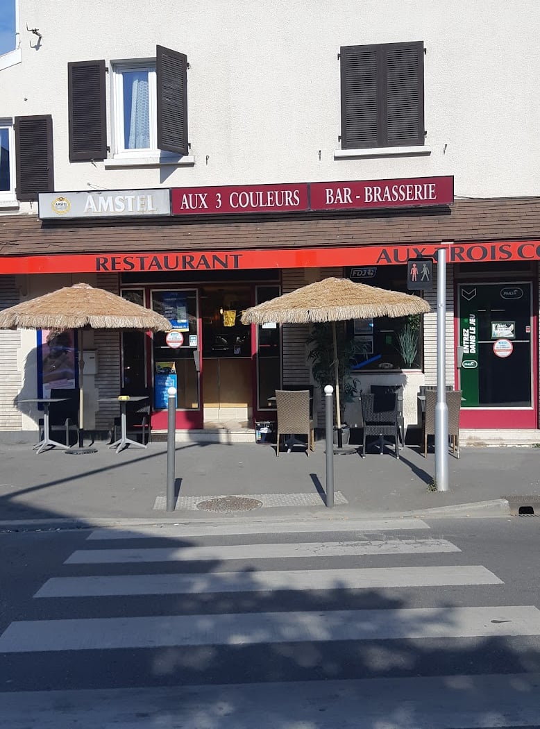 Aux 3 Couleurs Bar-Brasserie 2