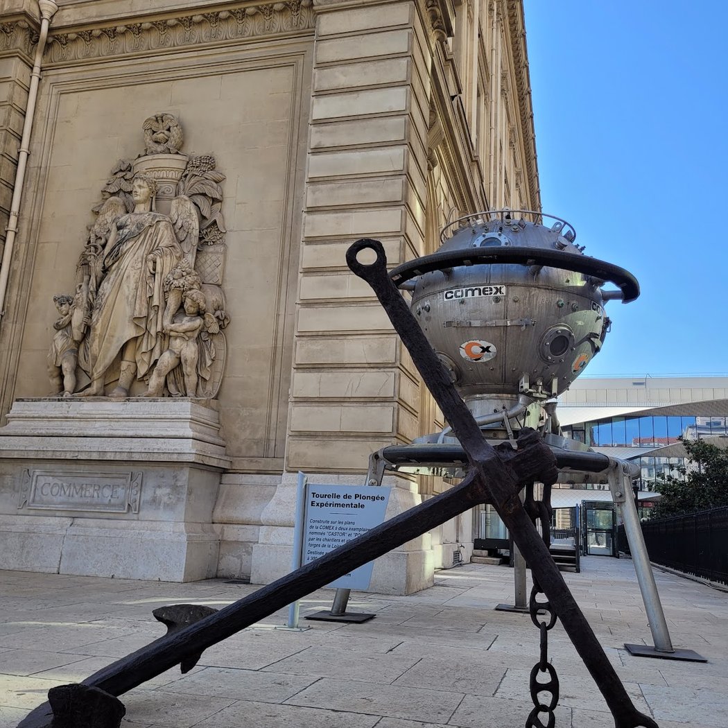 Bourse et Chambre de Commerce 3