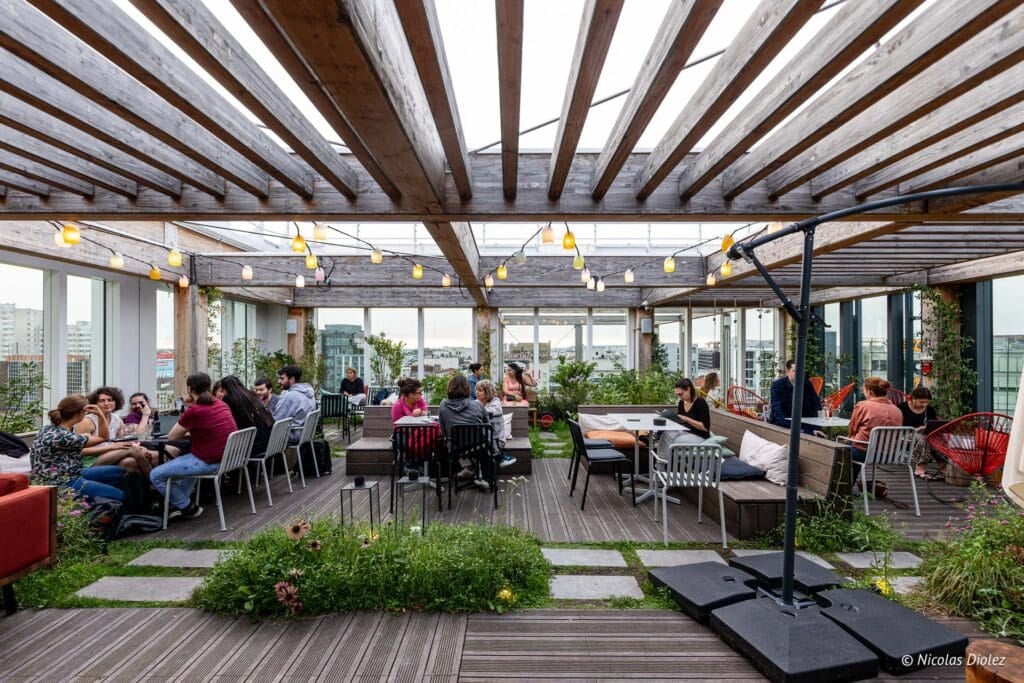 The Living Kitchen: Rooftop Restaurant and Bar by Zoku Paris 2