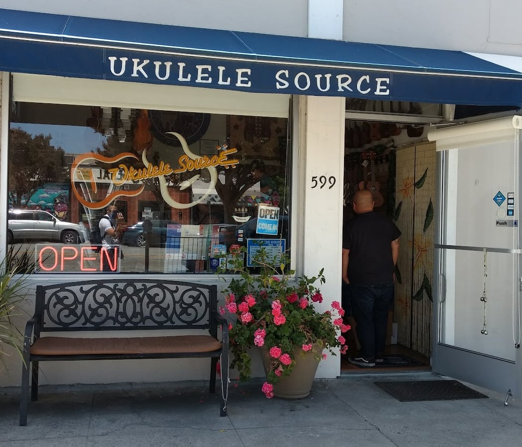 Ukulele Source 2