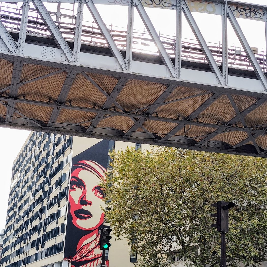 Street Art Graffiti Rise Above Rebel de OBEY 3