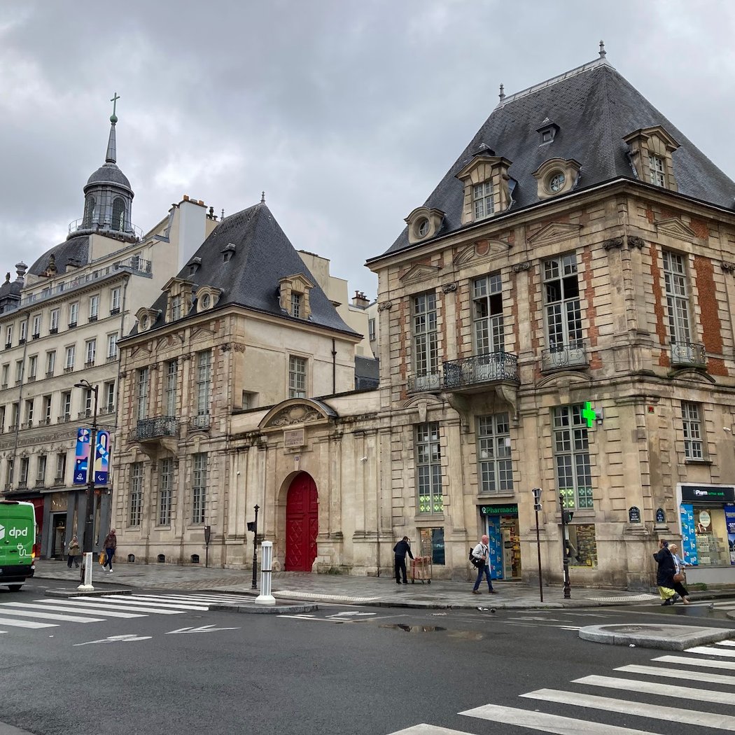 Hotel de Mayenne 2
