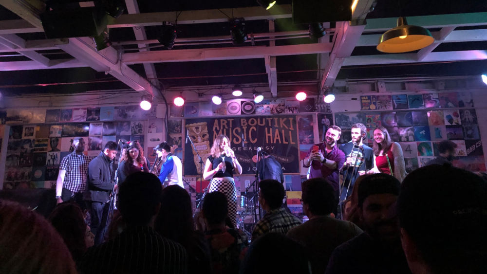 Art Boutiki Music Hall 4
