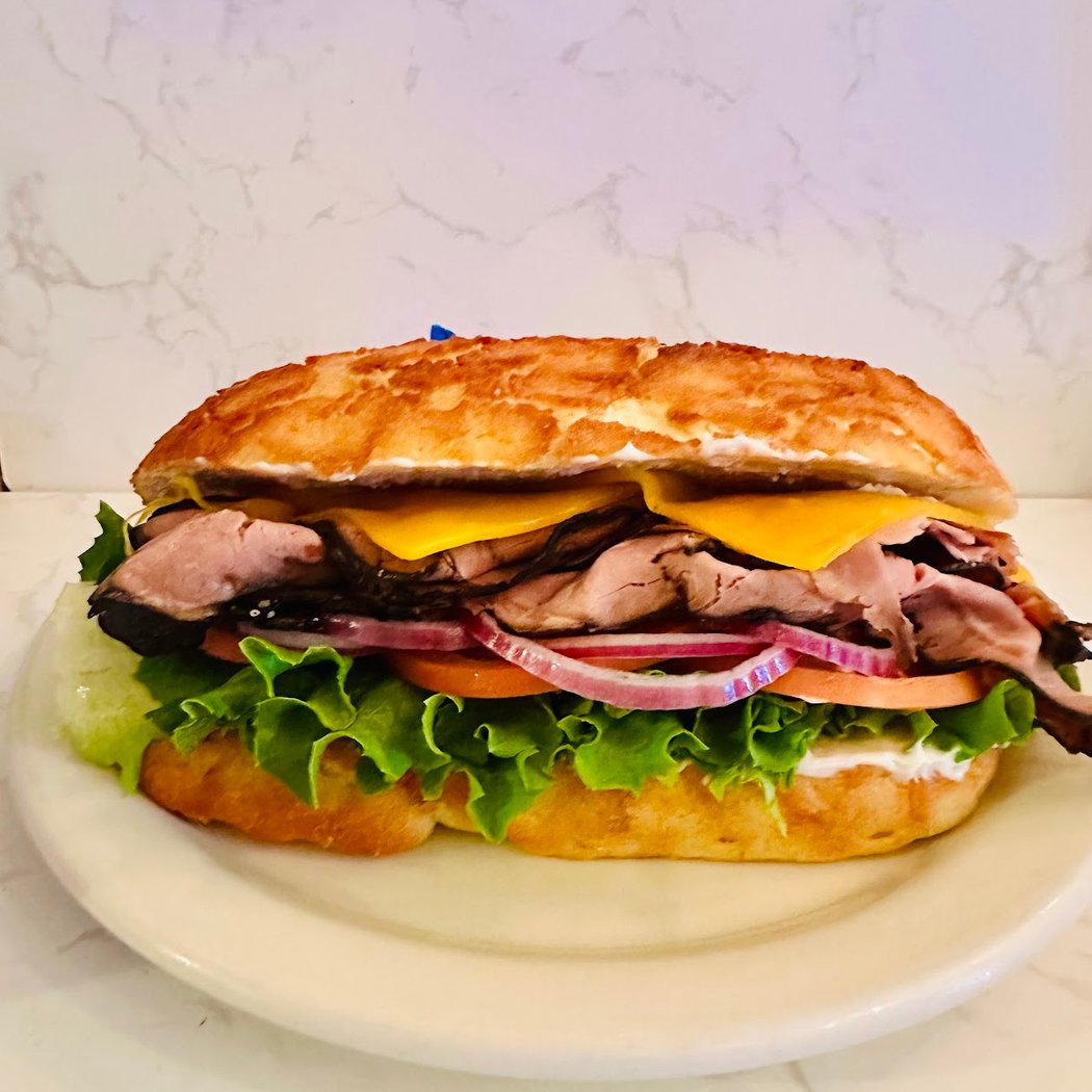 Helacio's Deli & Cafe 3