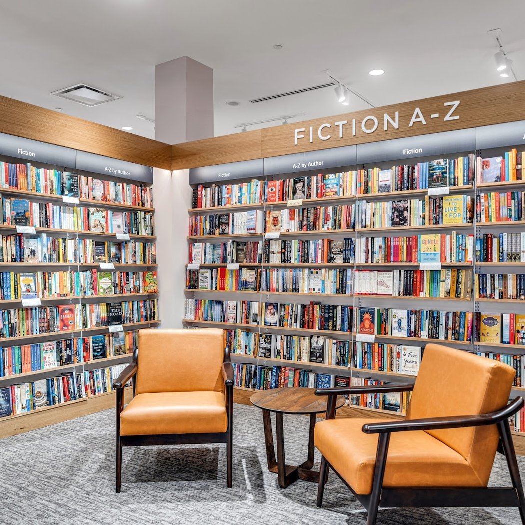 Barnes & Noble 1