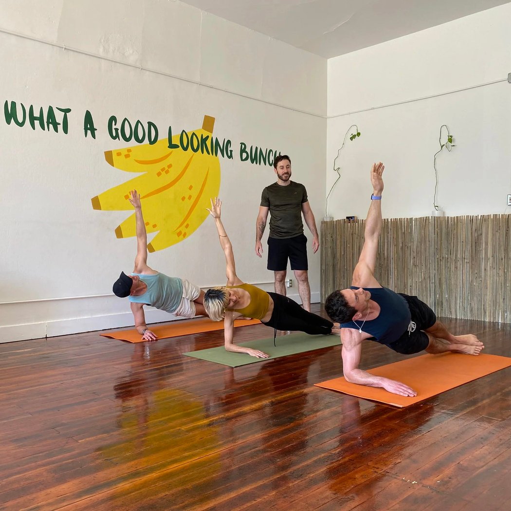 Banana Yoga 4