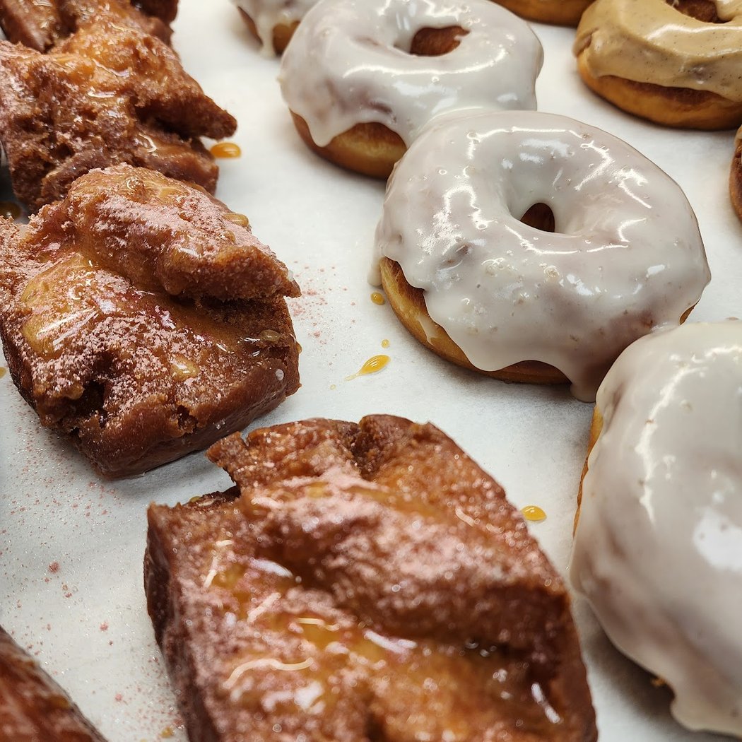 Zuri's Gourmet Donutz 3