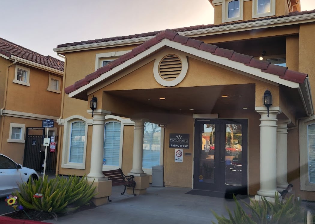 Vintage Court Senior Apartments | Affordable Apartments 62+ 3