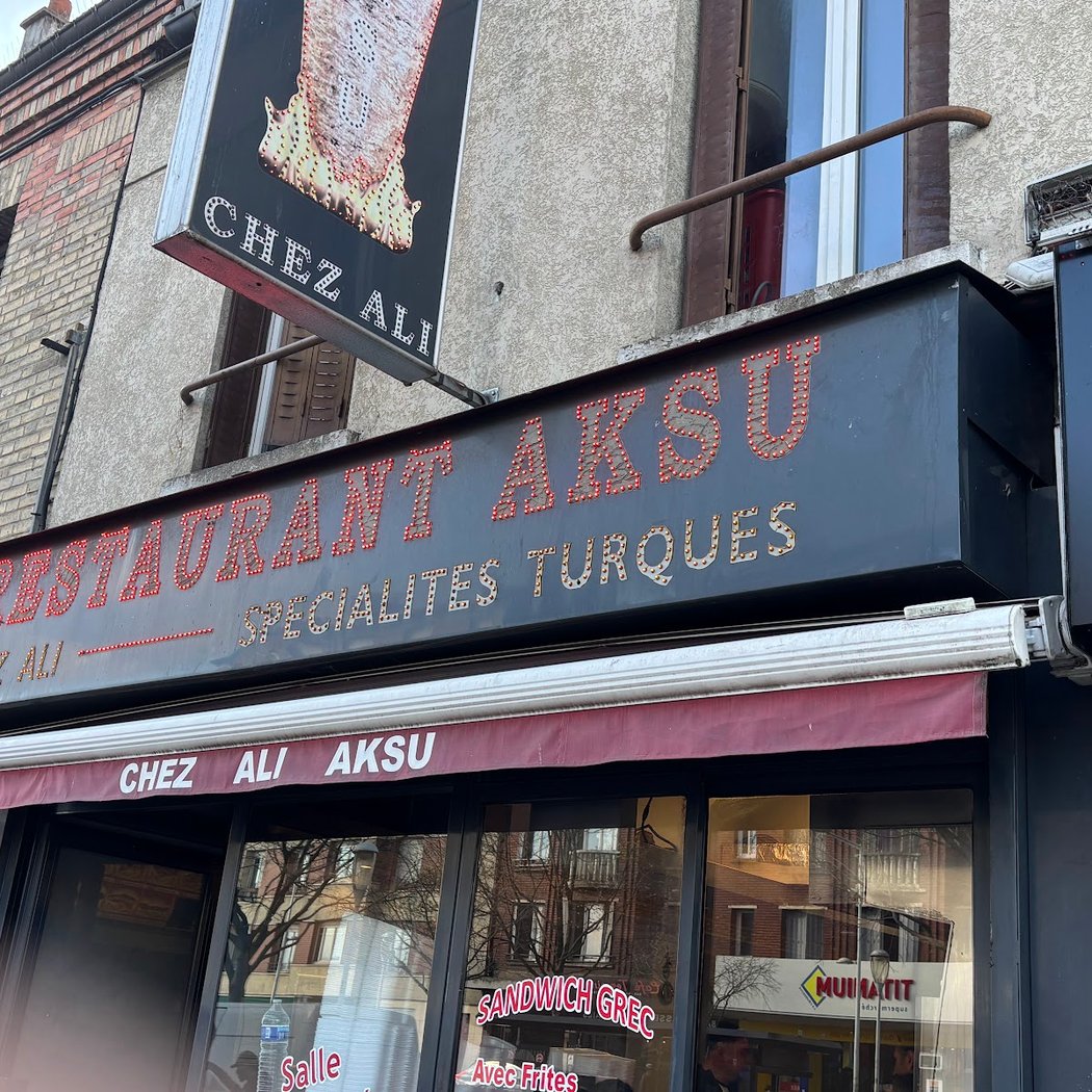 Paris Aksu 93 2