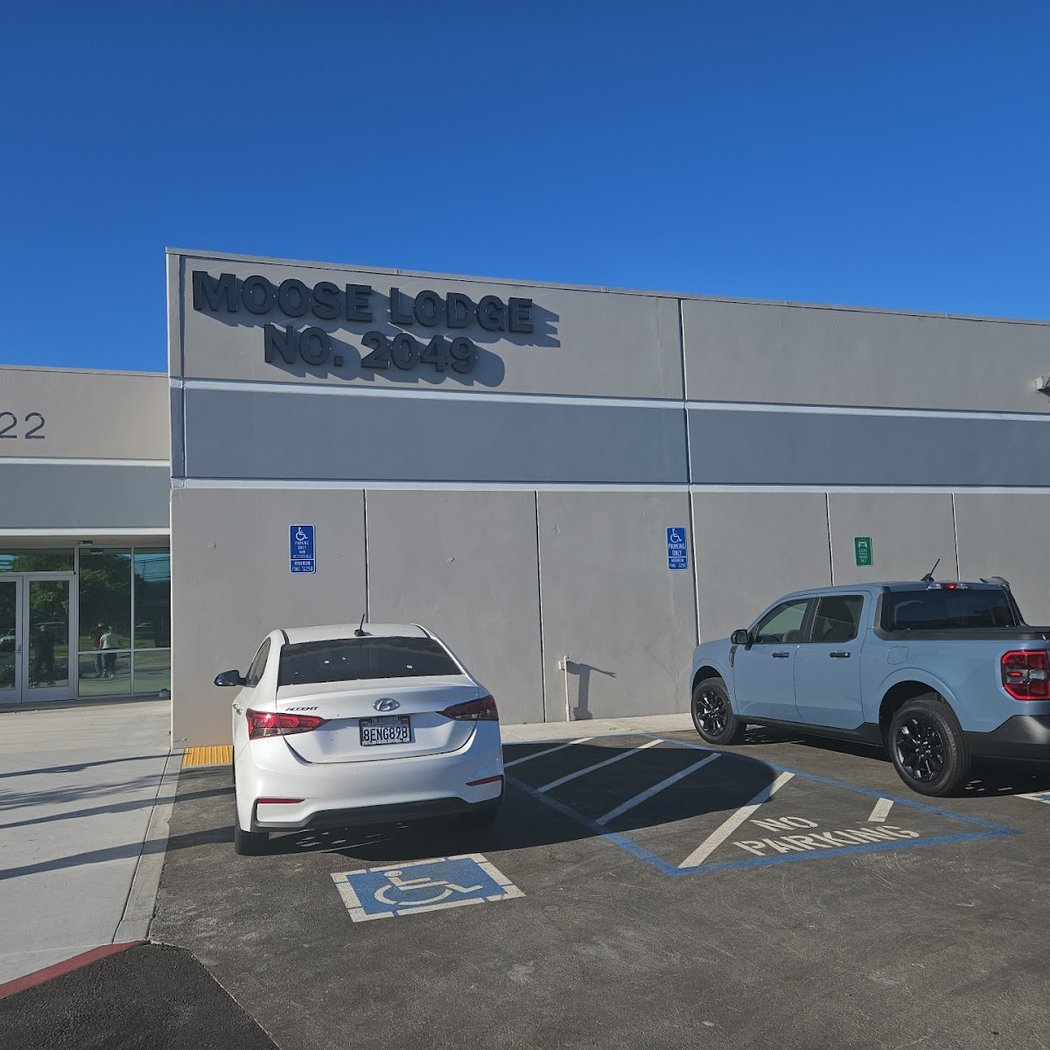 The Moose - Sunnyvale Lodge 2049 2