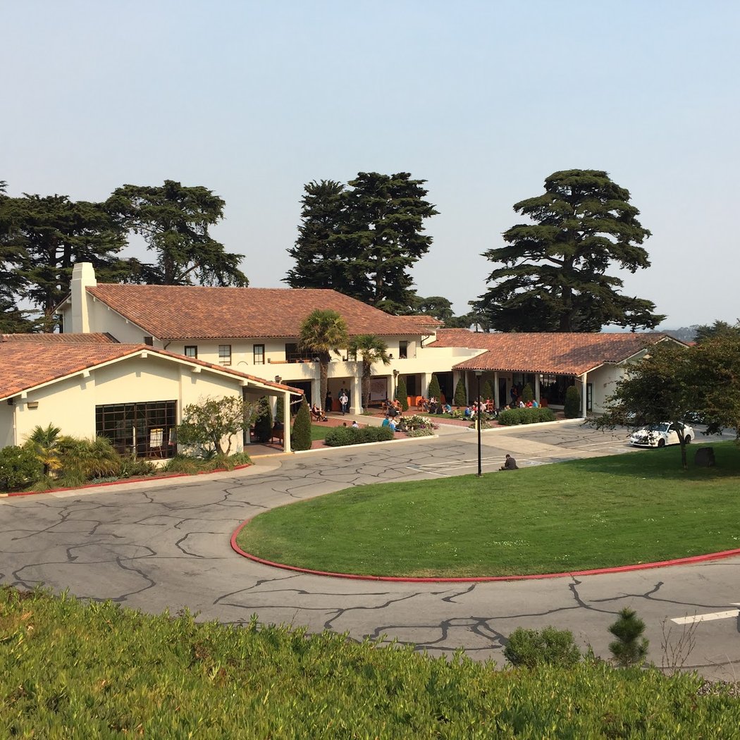 Golden Gate Club 2