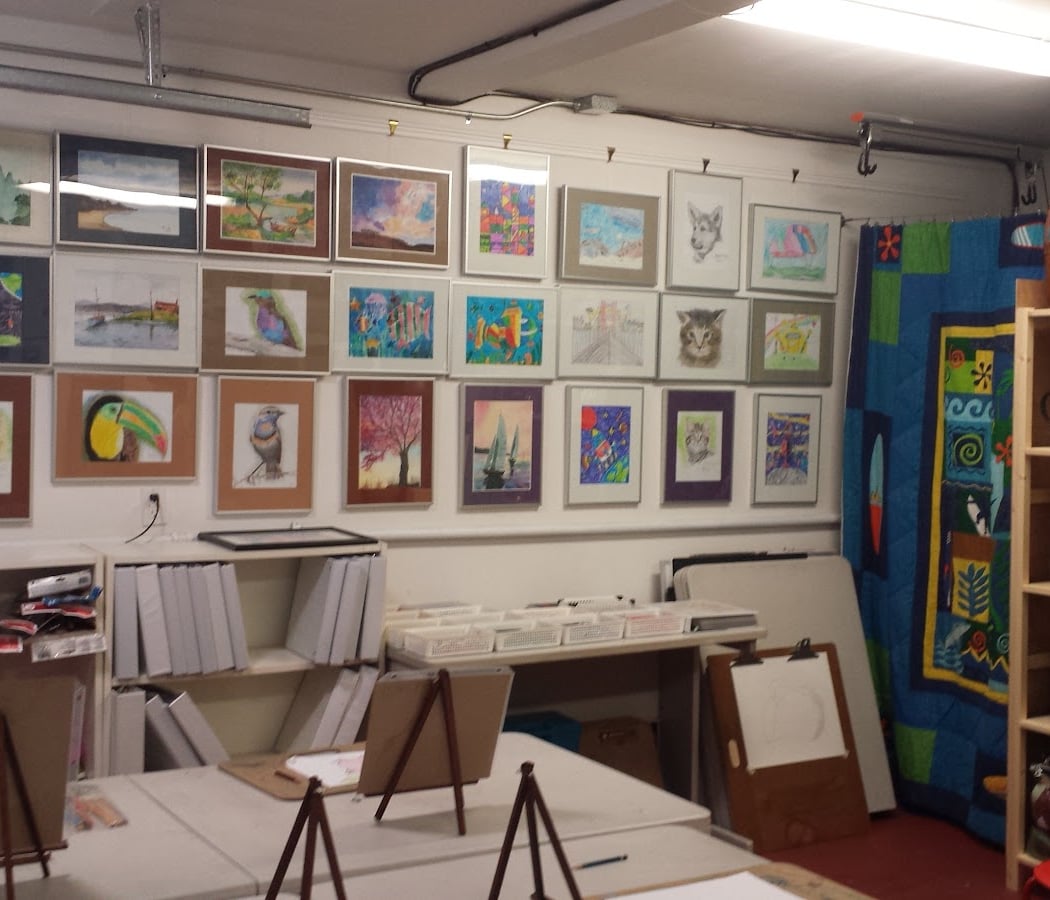 Bright Star Fine Art Studio 2