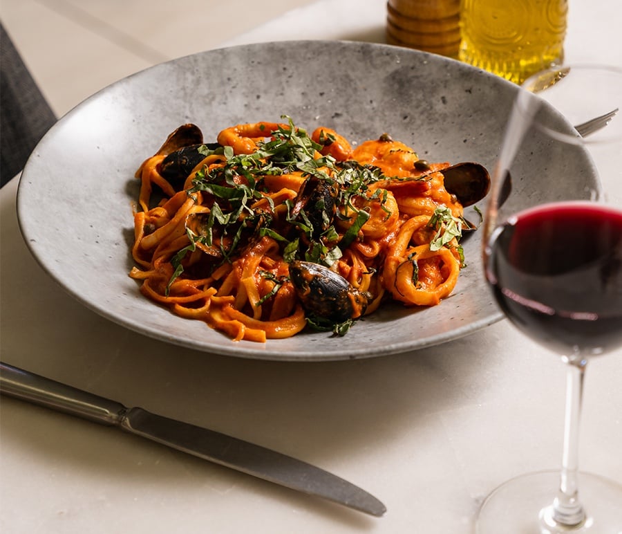 Tavola Rustica - Larkspur 1