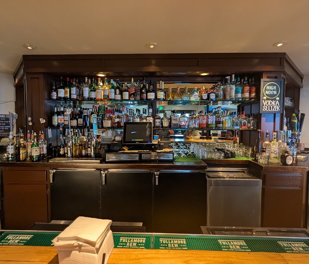 Crogan's Montclair 3