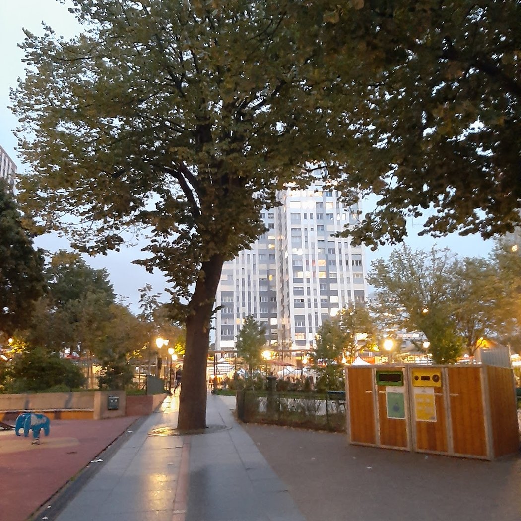 Kiosque en fête 3