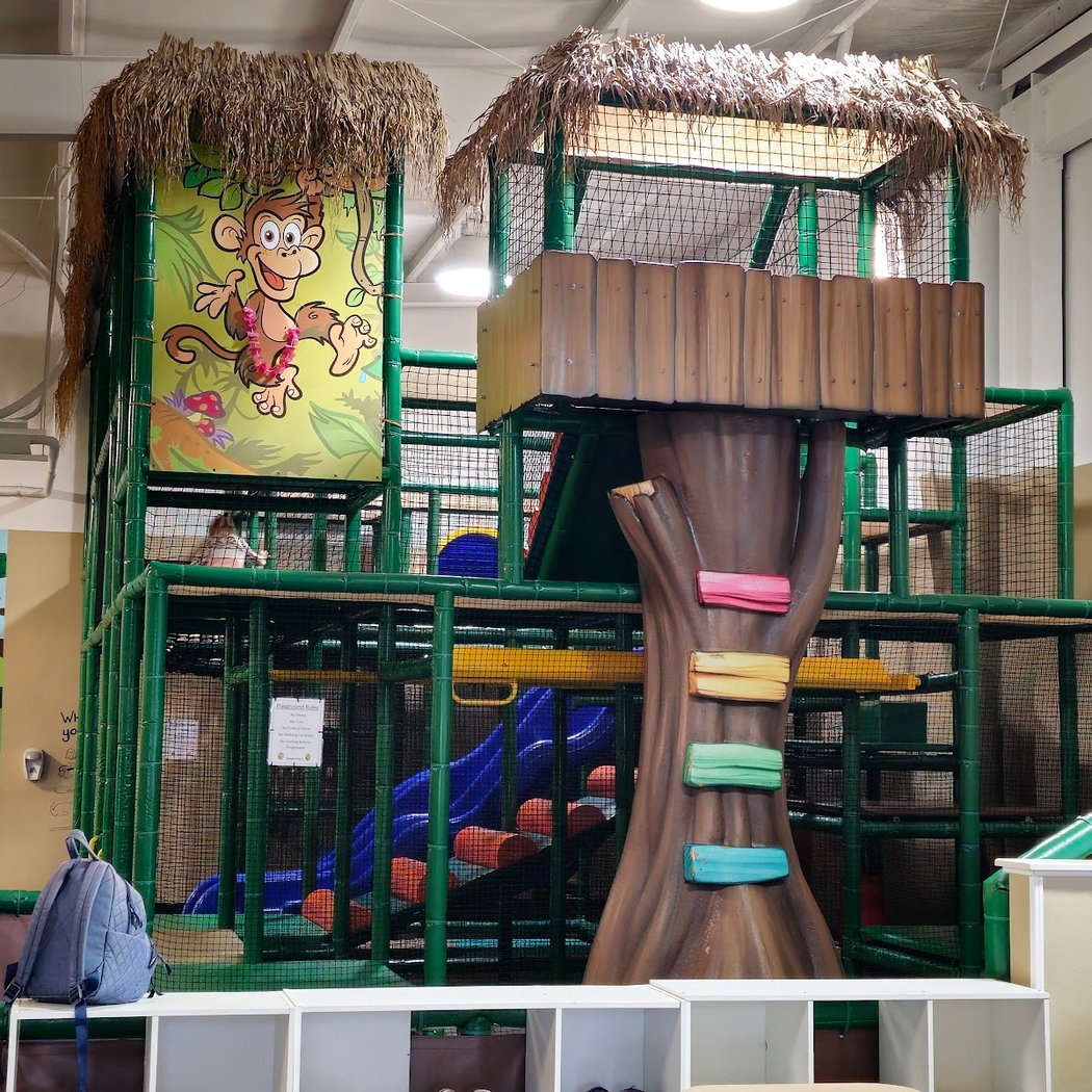 Lil Bambinos Playtorium, LLC 1