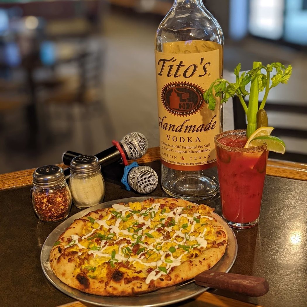 414 Pub Pizza & Karaoke - Mesa 2