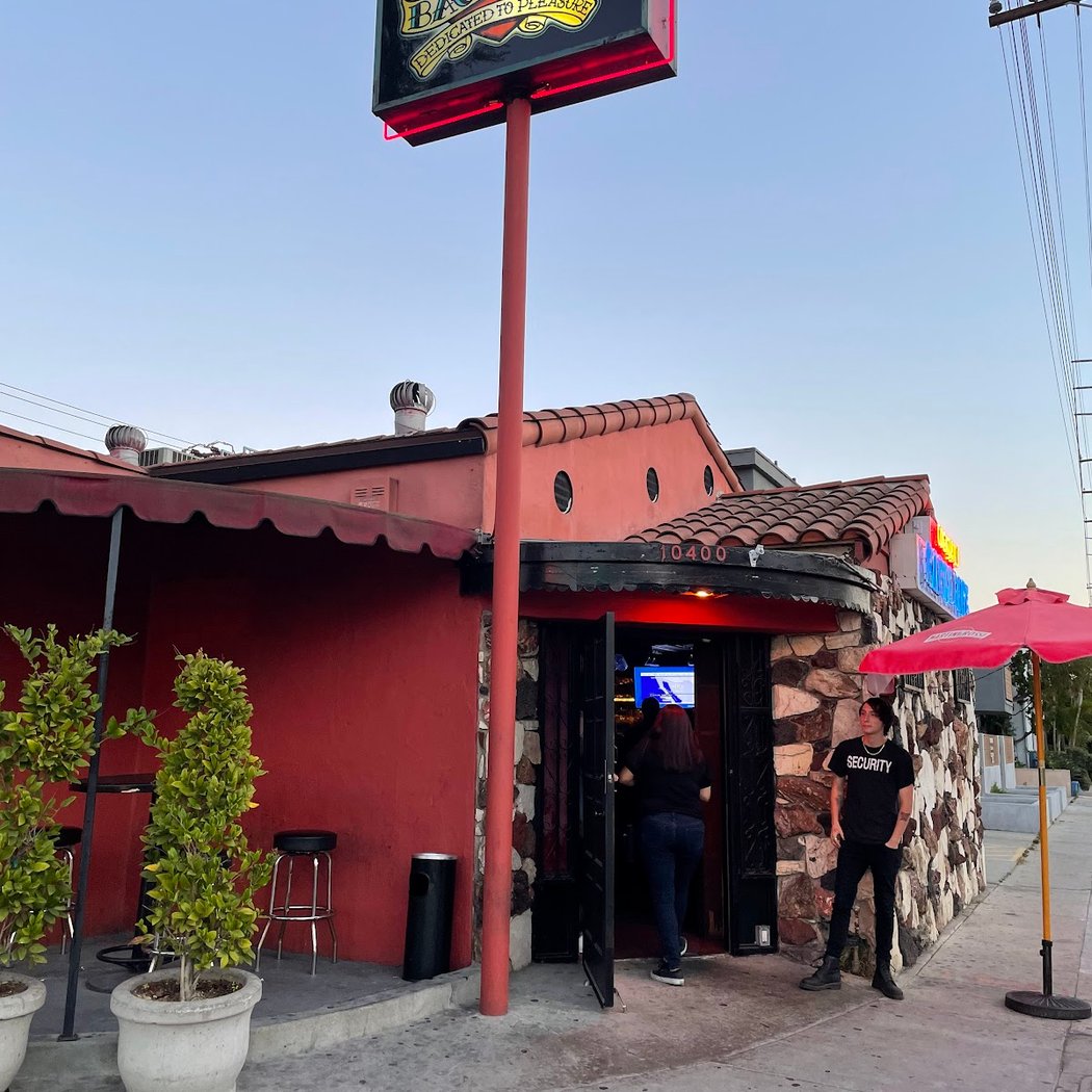 Backstage Bar & Grill 3
