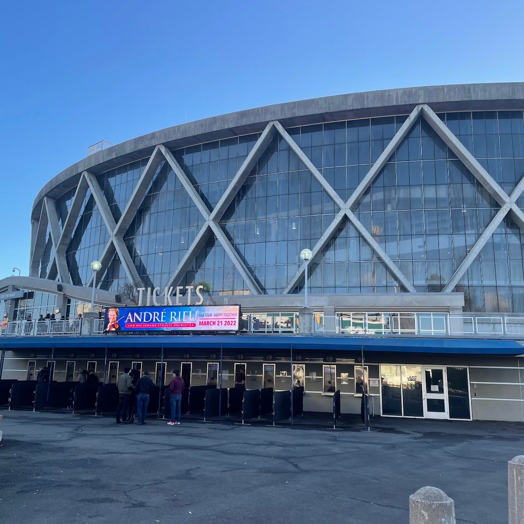 Oakland Arena - Oakland - Alameda County Coliseum 4