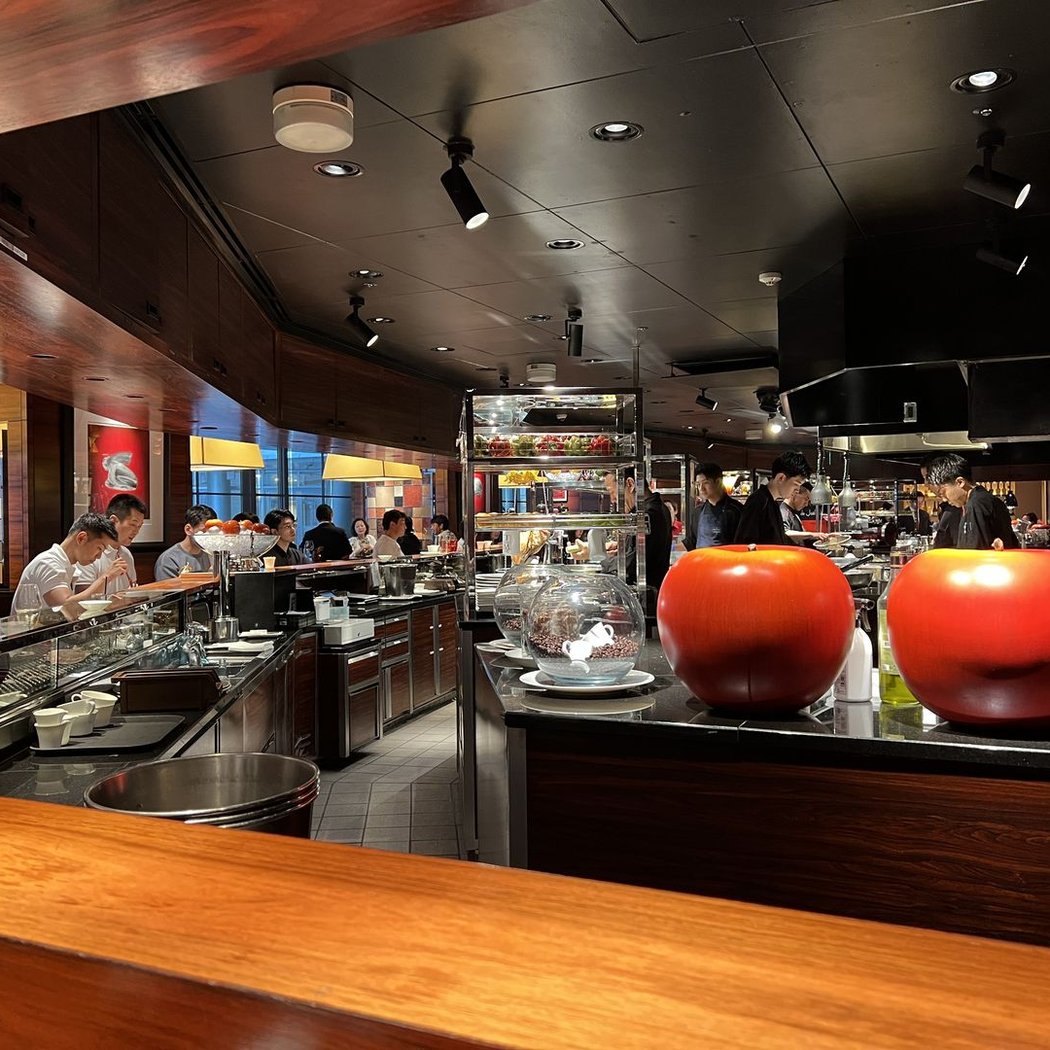 L'Atelier de Joel Robuchon Roppongi Hills Restaurant 3