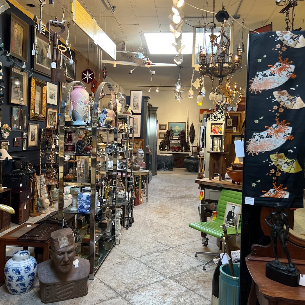 Chelsea Antiques 3
